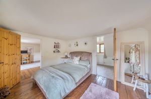 Bedroom- click for photo gallery